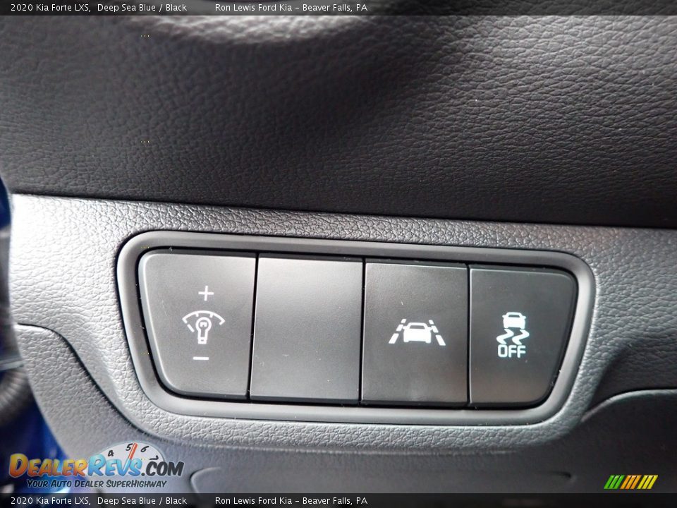 2020 Kia Forte LXS Deep Sea Blue / Black Photo #16