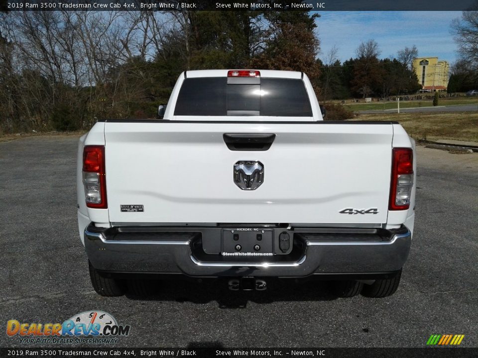 2019 Ram 3500 Tradesman Crew Cab 4x4 Bright White / Black Photo #7