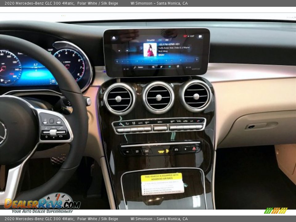 2020 Mercedes-Benz GLC 300 4Matic Polar White / Silk Beige Photo #6