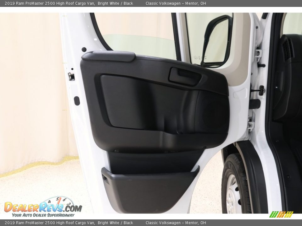 2019 Ram ProMaster 2500 High Roof Cargo Van Bright White / Black Photo #4