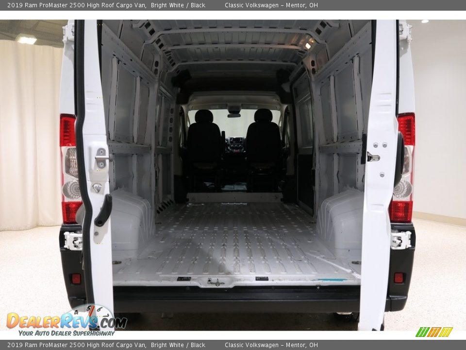 2019 Ram ProMaster 2500 High Roof Cargo Van Bright White / Black Photo #16