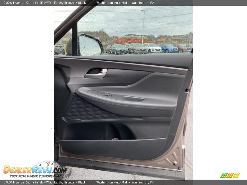 Door Panel of 2020 Hyundai Santa Fe SE AWD Photo #27