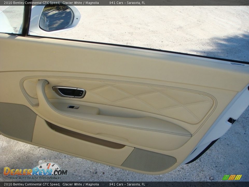 Door Panel of 2010 Bentley Continental GTC Speed Photo #23