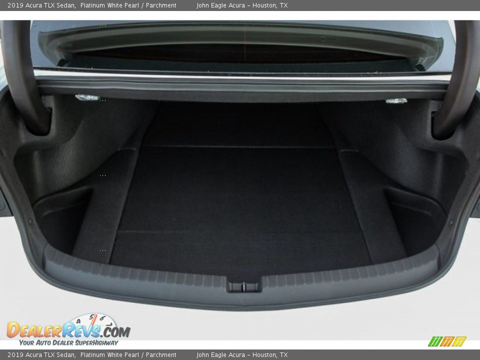 2019 Acura TLX Sedan Platinum White Pearl / Parchment Photo #20