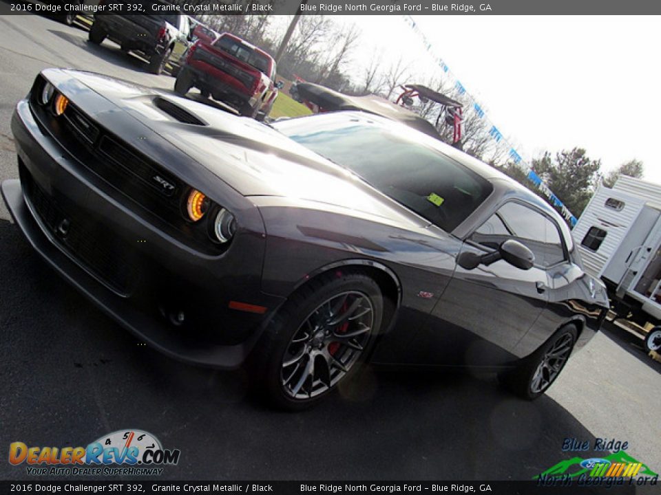 2016 Dodge Challenger SRT 392 Granite Crystal Metallic / Black Photo #30