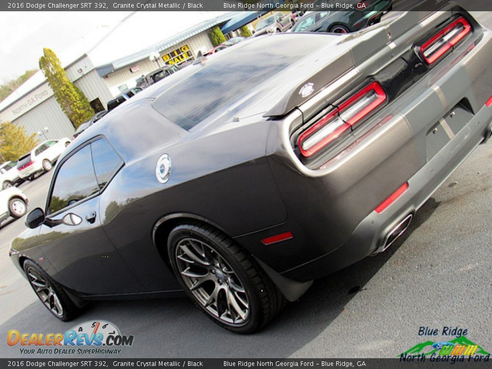 2016 Dodge Challenger SRT 392 Granite Crystal Metallic / Black Photo #32