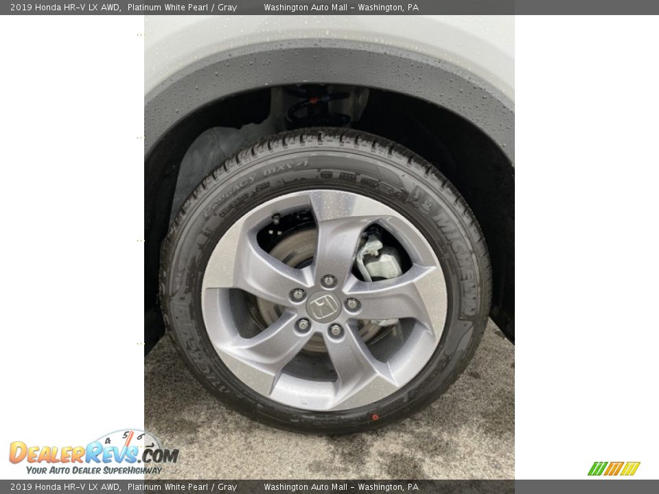 2019 Honda HR-V LX AWD Platinum White Pearl / Gray Photo #28