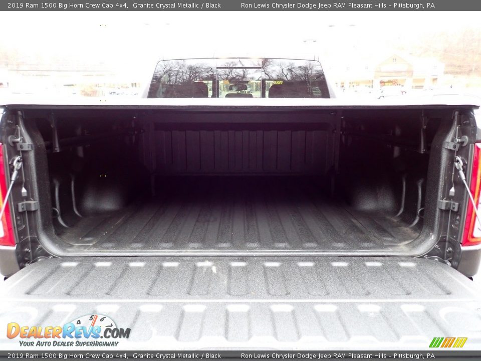 2019 Ram 1500 Big Horn Crew Cab 4x4 Granite Crystal Metallic / Black Photo #5