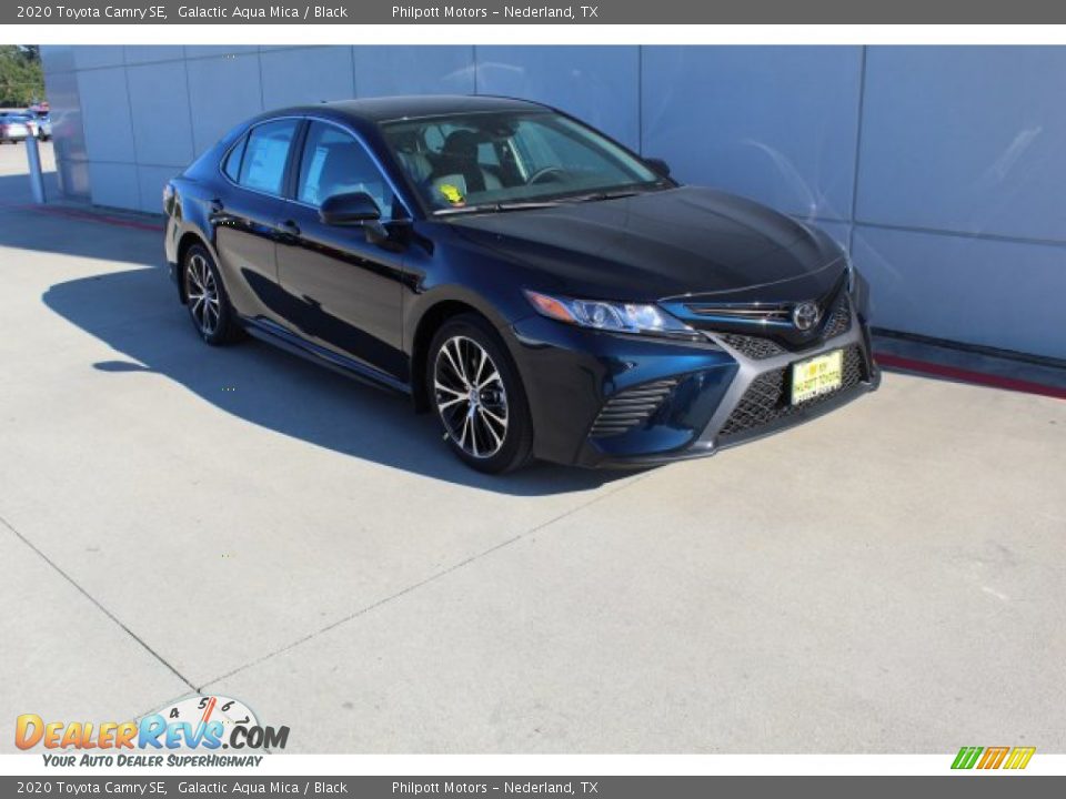 2020 Toyota Camry SE Galactic Aqua Mica / Black Photo #2