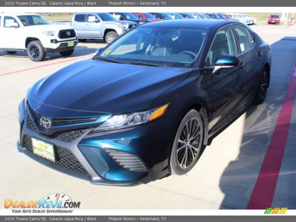 Galactic Aqua Mica 2020 Toyota Camry SE Photo #4