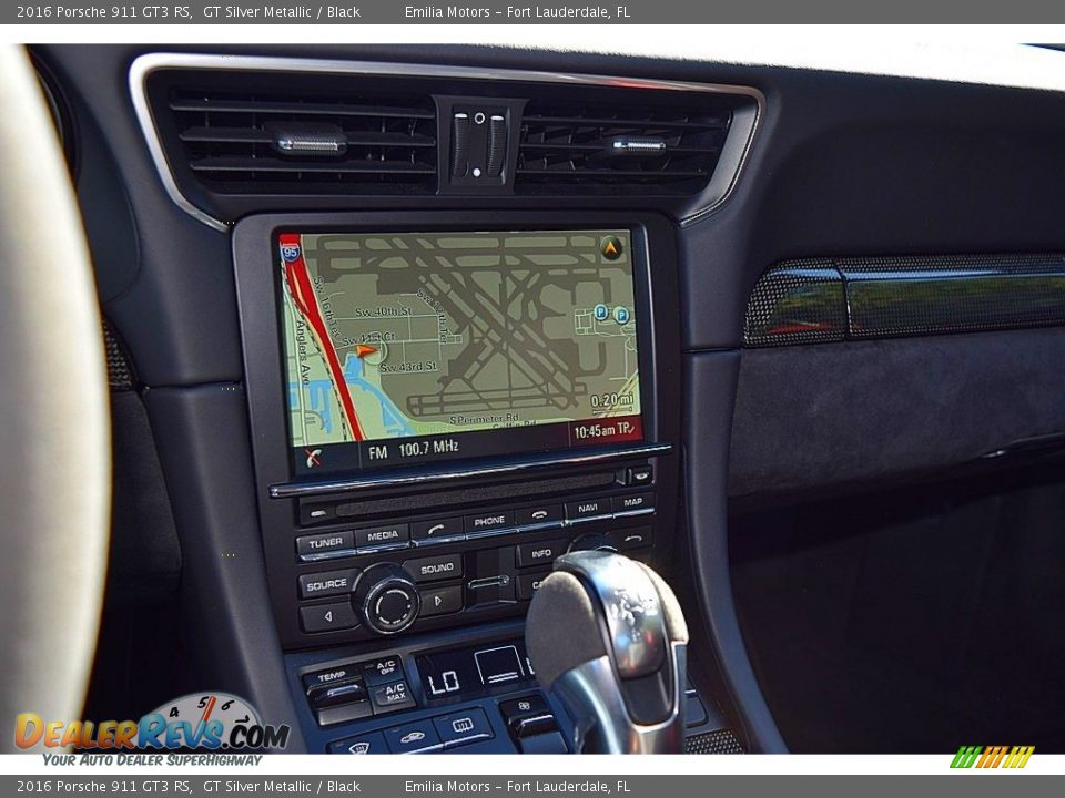 Navigation of 2016 Porsche 911 GT3 RS Photo #43