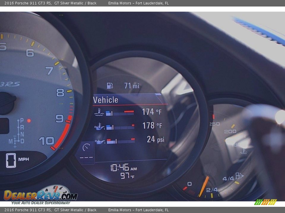 2016 Porsche 911 GT3 RS Gauges Photo #47