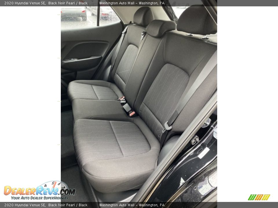 Rear Seat of 2020 Hyundai Venue SE Photo #19
