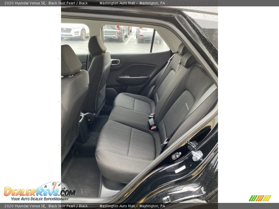 Rear Seat of 2020 Hyundai Venue SE Photo #20