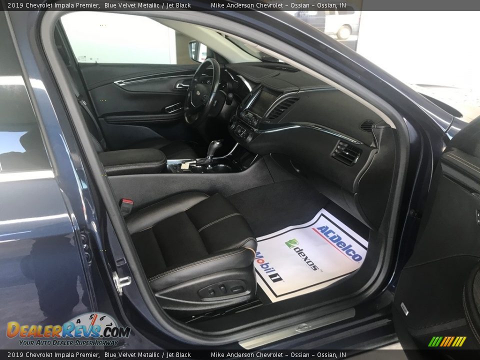 2019 Chevrolet Impala Premier Blue Velvet Metallic / Jet Black Photo #12