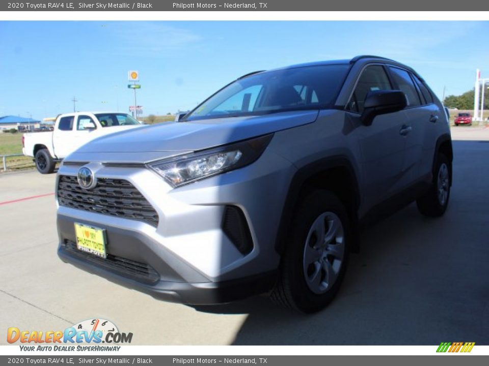 2020 Toyota RAV4 LE Silver Sky Metallic / Black Photo #4