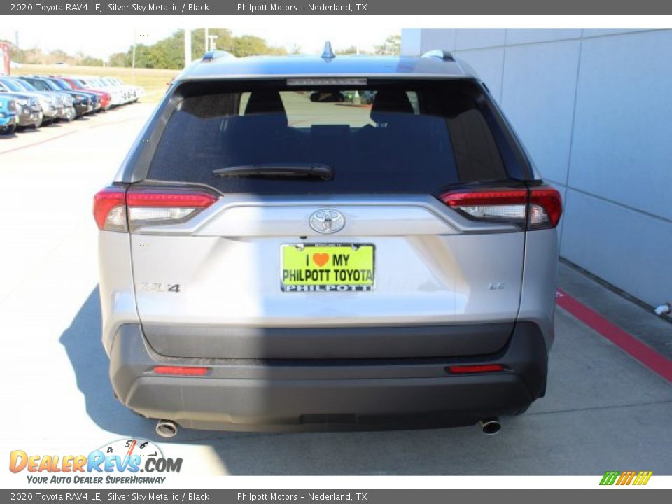 2020 Toyota RAV4 LE Silver Sky Metallic / Black Photo #7