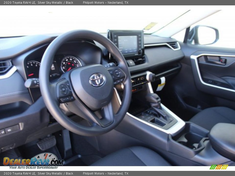 2020 Toyota RAV4 LE Silver Sky Metallic / Black Photo #11