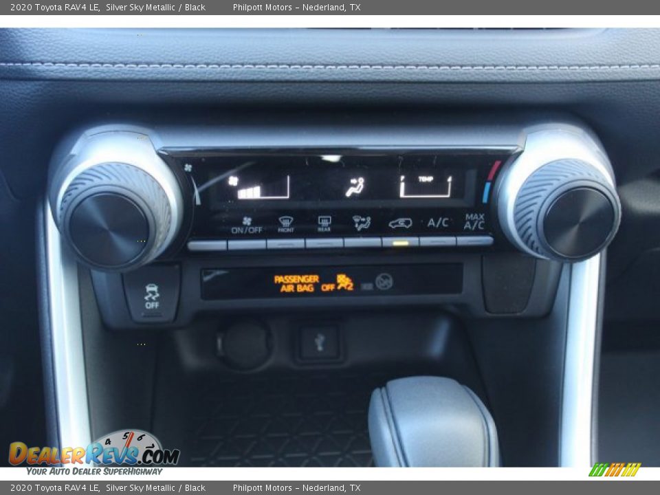 2020 Toyota RAV4 LE Silver Sky Metallic / Black Photo #18