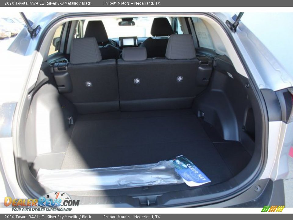 2020 Toyota RAV4 LE Silver Sky Metallic / Black Photo #22