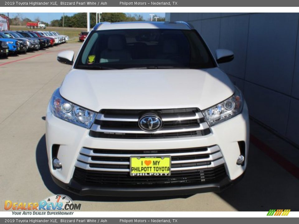 2019 Toyota Highlander XLE Blizzard Pearl White / Ash Photo #3