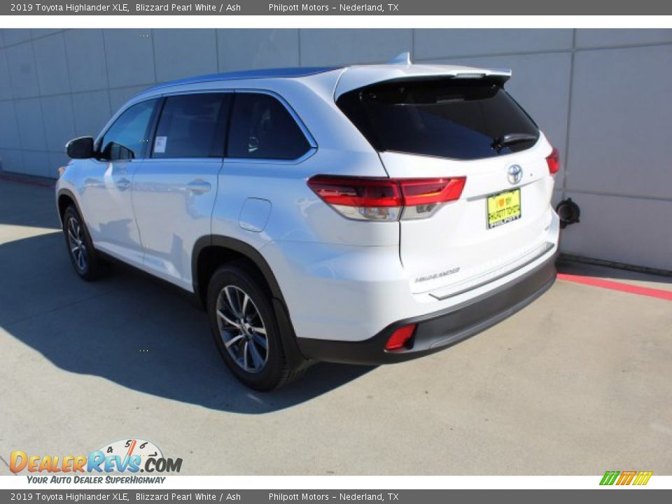 2019 Toyota Highlander XLE Blizzard Pearl White / Ash Photo #5