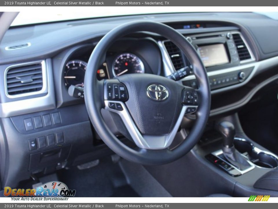 2019 Toyota Highlander LE Celestial Silver Metallic / Black Photo #12