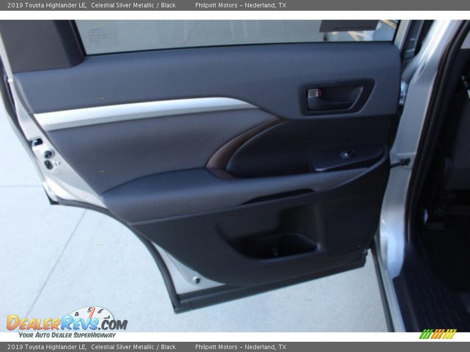 2019 Toyota Highlander LE Celestial Silver Metallic / Black Photo #20