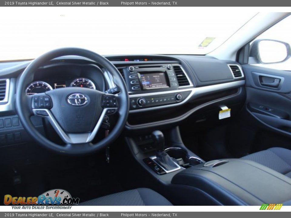 2019 Toyota Highlander LE Celestial Silver Metallic / Black Photo #22