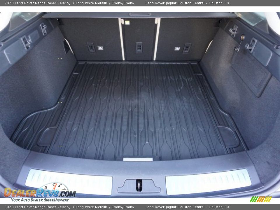 2020 Land Rover Range Rover Velar S Yulong White Metallic / Ebony/Ebony Photo #32