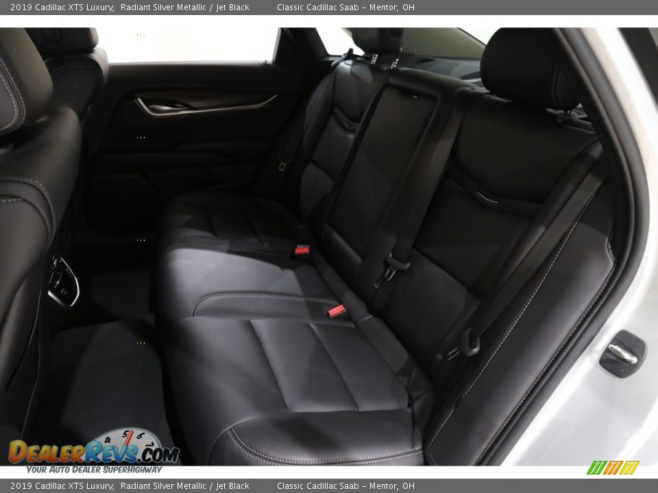 2019 Cadillac XTS Luxury Radiant Silver Metallic / Jet Black Photo #19
