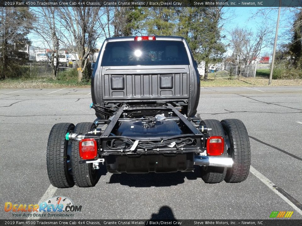 2019 Ram 4500 Tradesman Crew Cab 4x4 Chassis Granite Crystal Metallic / Black/Diesel Gray Photo #12