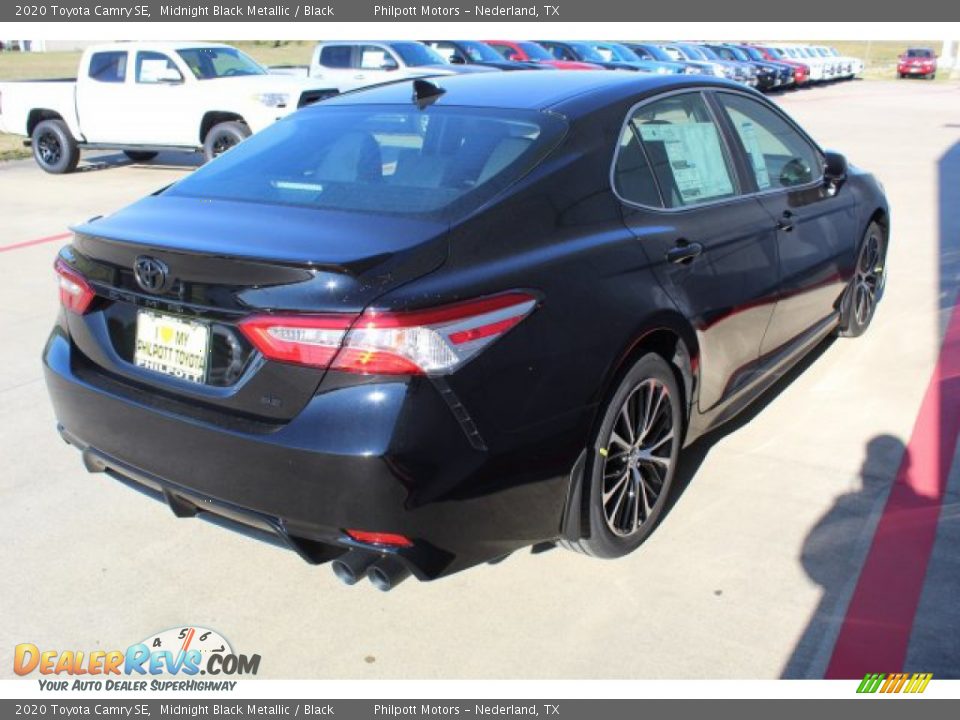 2020 Toyota Camry SE Midnight Black Metallic / Black Photo #8