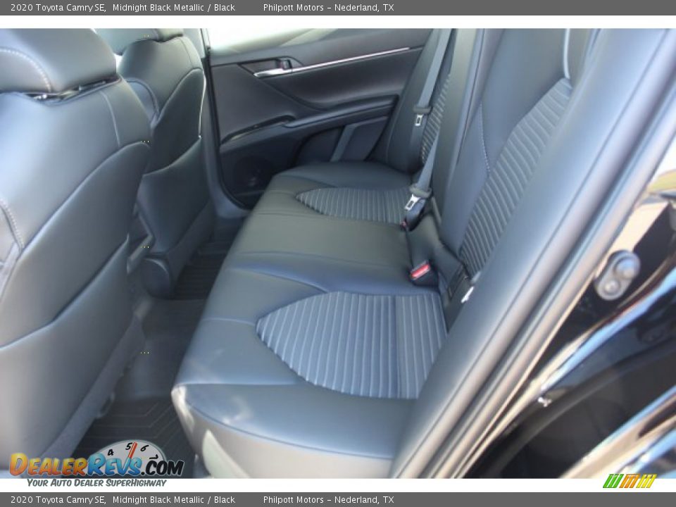 2020 Toyota Camry SE Midnight Black Metallic / Black Photo #22