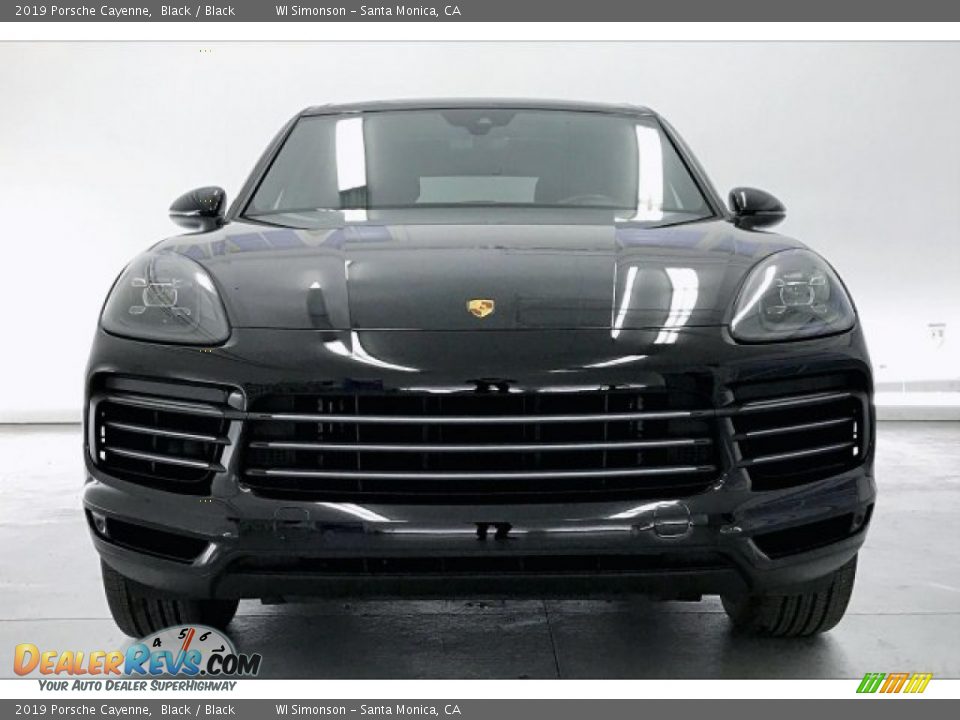 2019 Porsche Cayenne Black / Black Photo #2