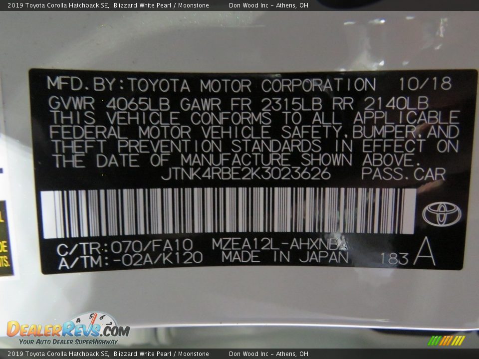 2019 Toyota Corolla Hatchback SE Blizzard White Pearl / Moonstone Photo #36