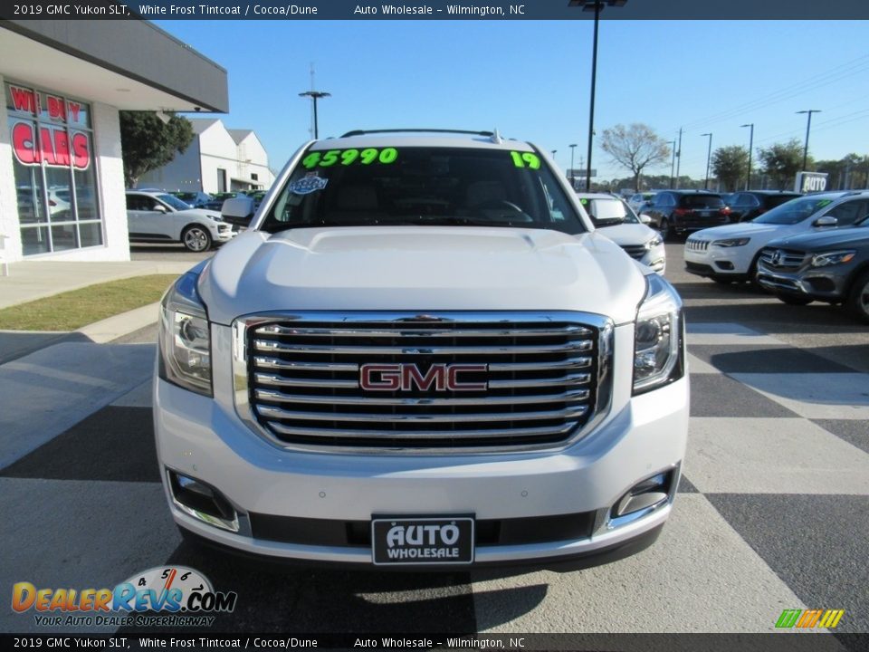 2019 GMC Yukon SLT White Frost Tintcoat / Cocoa/Dune Photo #2