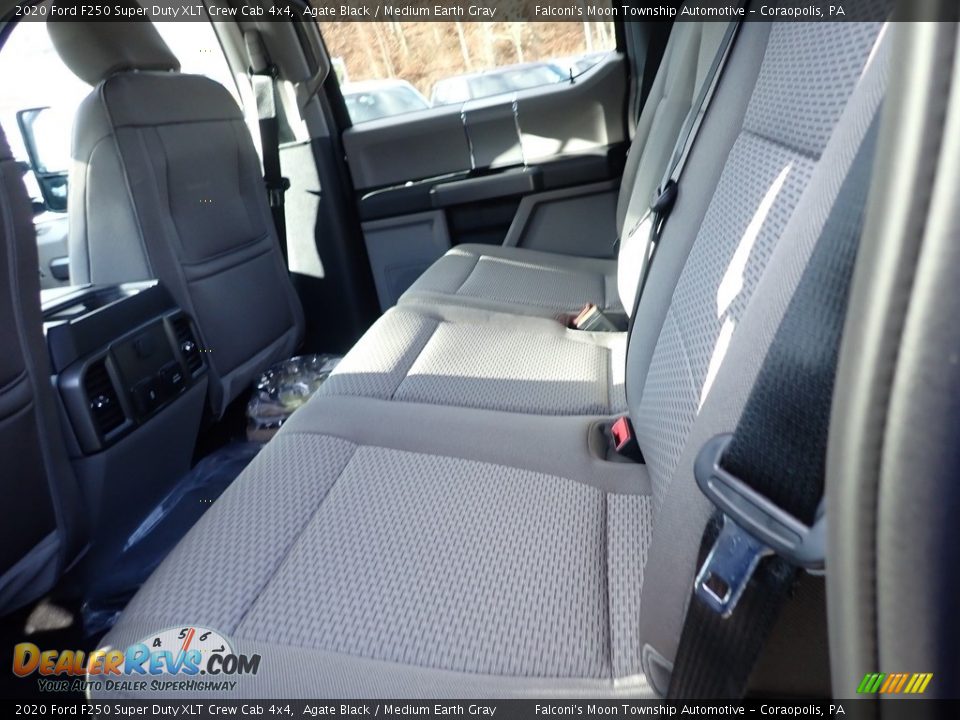 2020 Ford F250 Super Duty XLT Crew Cab 4x4 Agate Black / Medium Earth Gray Photo #9