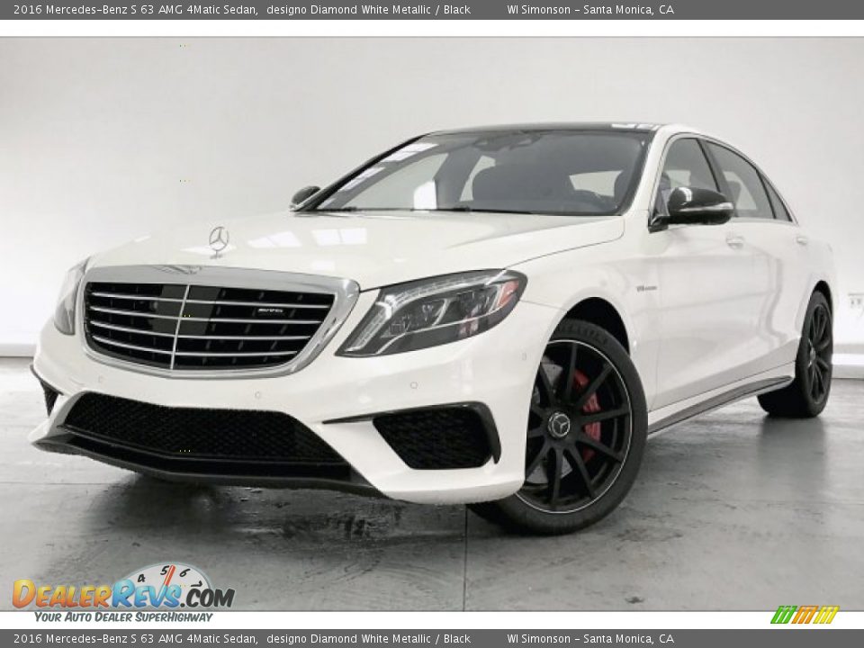 Front 3/4 View of 2016 Mercedes-Benz S 63 AMG 4Matic Sedan Photo #12