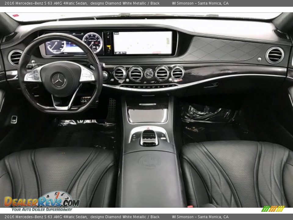 Dashboard of 2016 Mercedes-Benz S 63 AMG 4Matic Sedan Photo #17