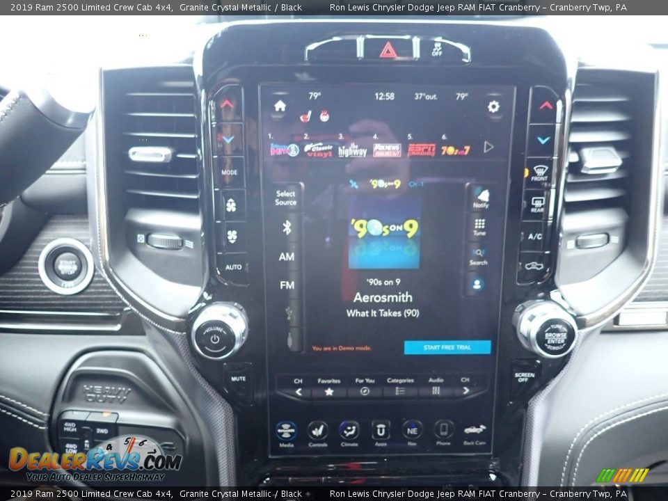 2019 Ram 2500 Limited Crew Cab 4x4 Granite Crystal Metallic / Black Photo #17