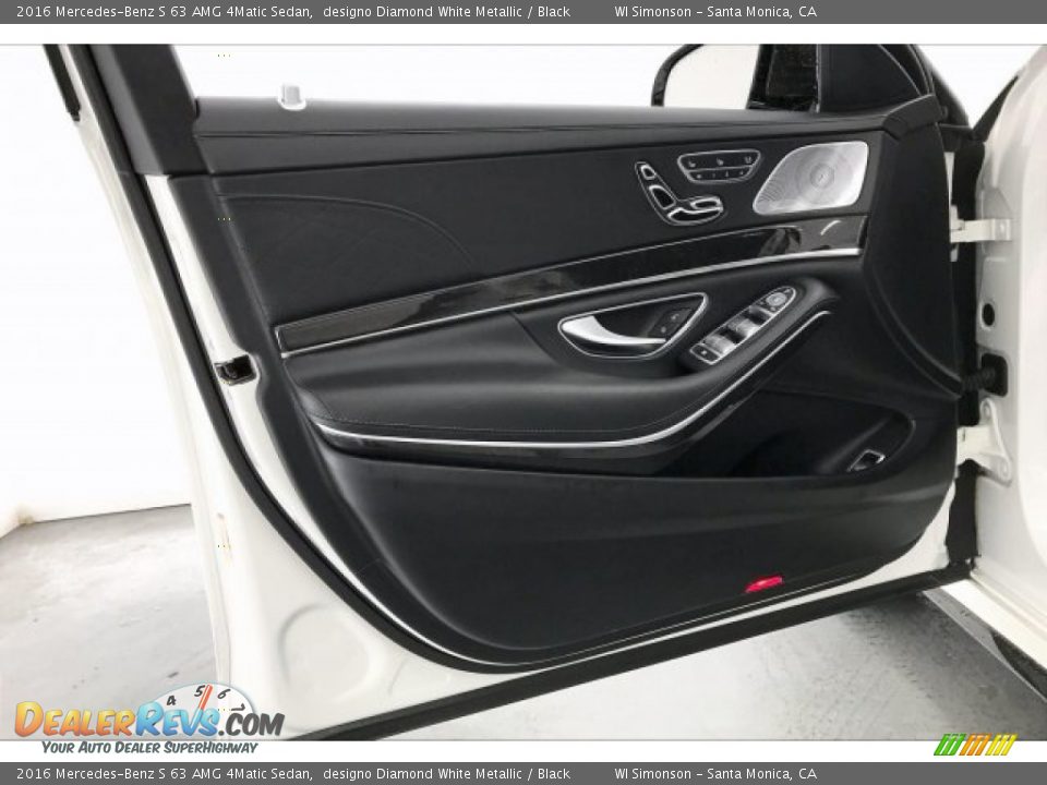 Door Panel of 2016 Mercedes-Benz S 63 AMG 4Matic Sedan Photo #25