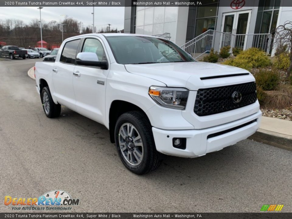 Front 3/4 View of 2020 Toyota Tundra Platinum CrewMax 4x4 Photo #1