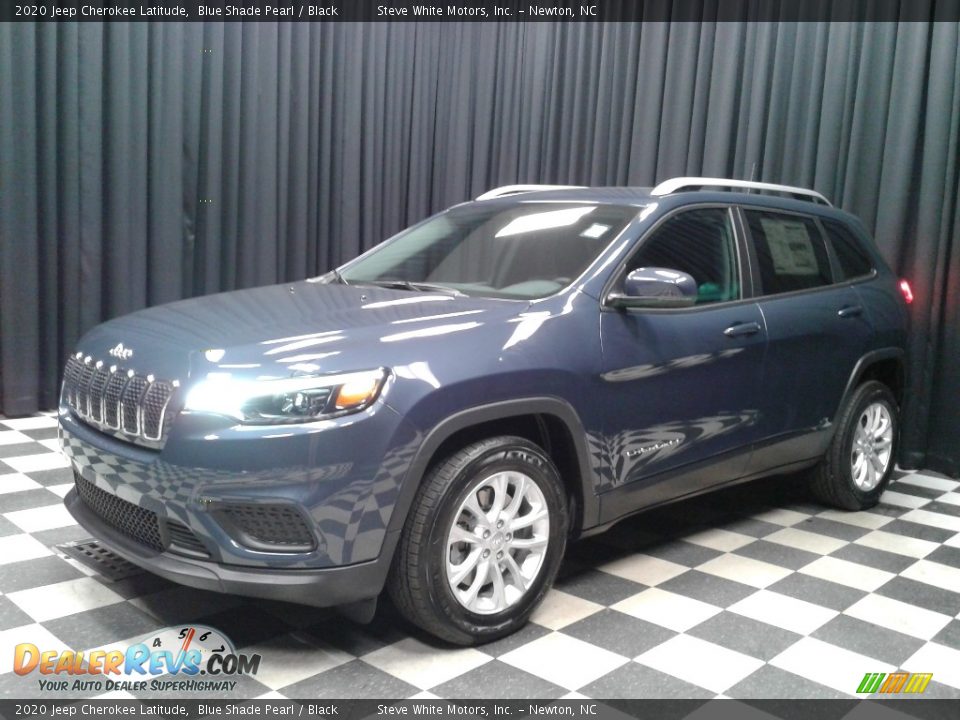 2020 Jeep Cherokee Latitude Blue Shade Pearl / Black Photo #2