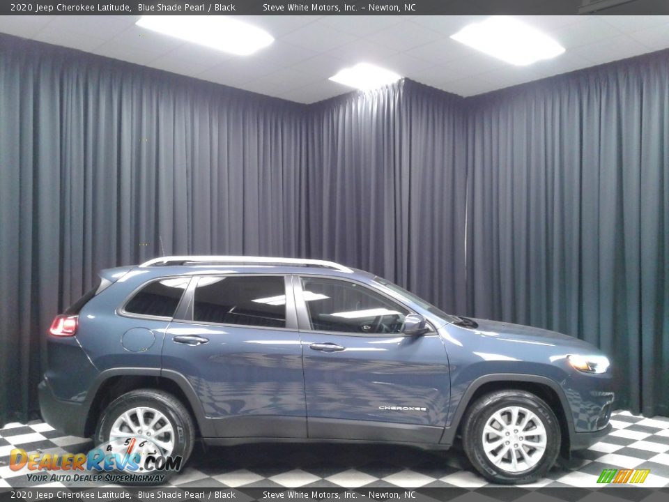 2020 Jeep Cherokee Latitude Blue Shade Pearl / Black Photo #3