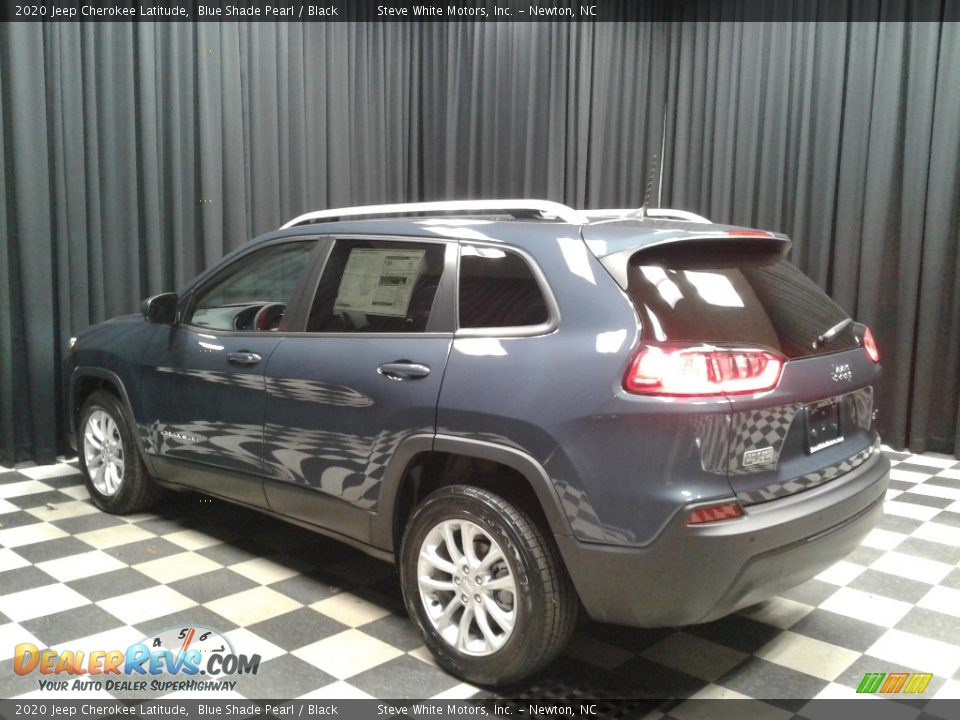 2020 Jeep Cherokee Latitude Blue Shade Pearl / Black Photo #7