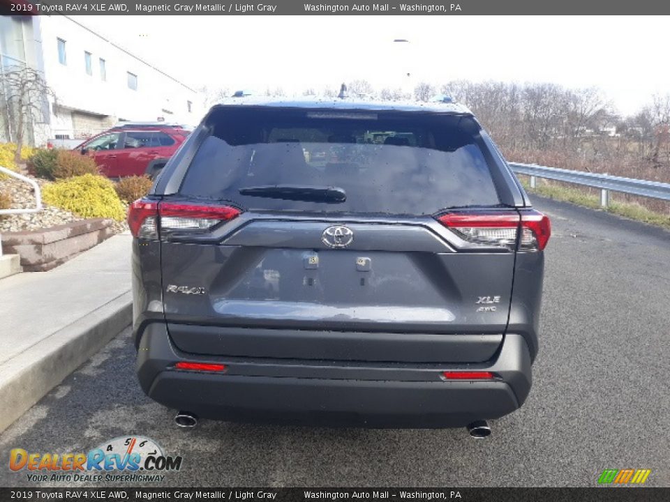2019 Toyota RAV4 XLE AWD Magnetic Gray Metallic / Light Gray Photo #7
