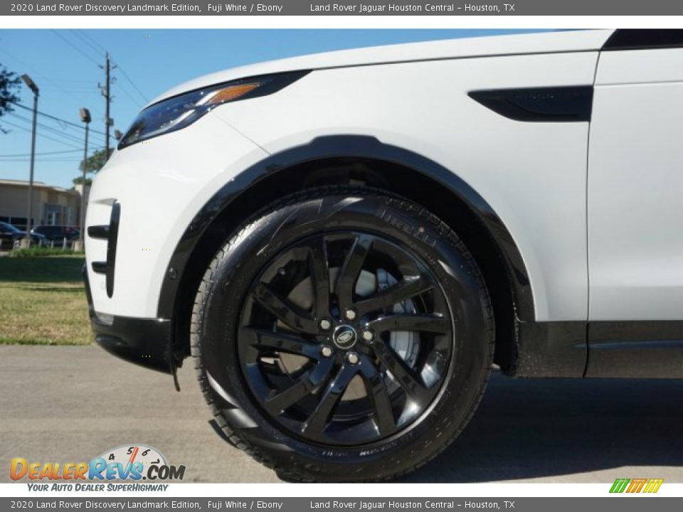 2020 Land Rover Discovery Landmark Edition Wheel Photo #7