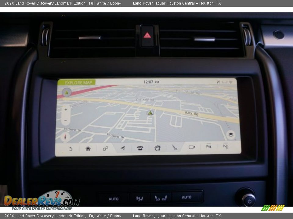 Navigation of 2020 Land Rover Discovery Landmark Edition Photo #14