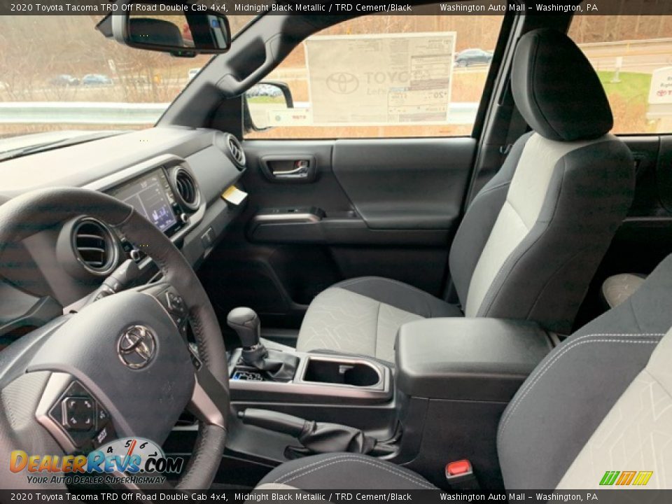 Front Seat of 2020 Toyota Tacoma TRD Off Road Double Cab 4x4 Photo #4